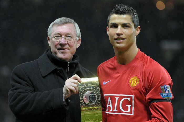 ___5261345___https:______static.pulse.com.gh___webservice___escenic___binary___5261345___2016___7___14___13___alex-ferguson-and-cristiano-ronaldo-manchester-united_8844wvddw3gm17reyxpa796vi_1
