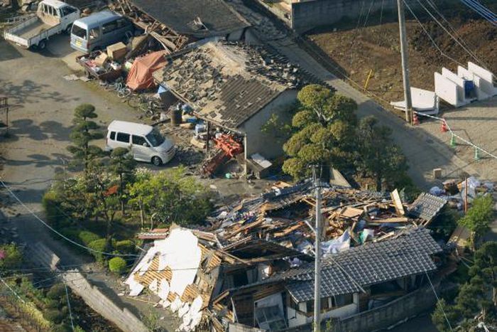 Aftershocks rattle southwestern Japan after quake kills nine