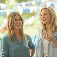 Jennifer Aniston and Kate Hudson in "Mothers Day"