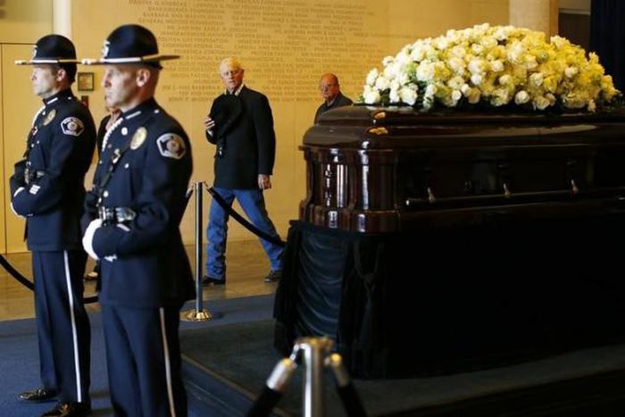 Relatives of 10 presidential families to attend Nancy Reagan funeral