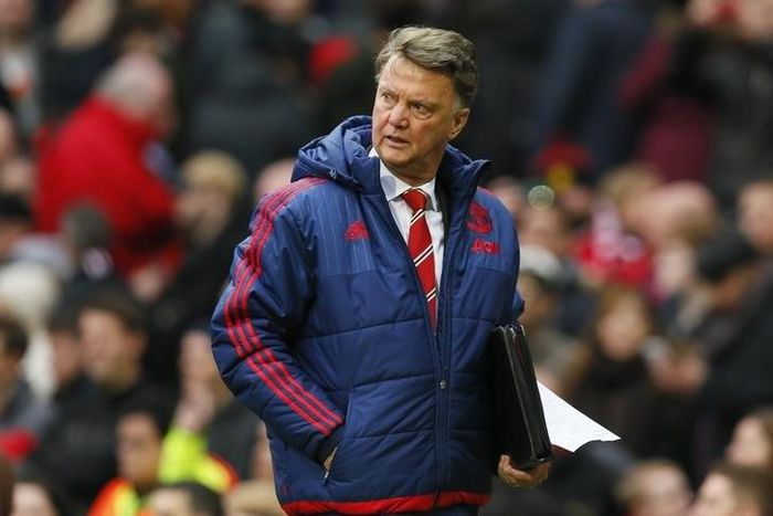 Van Gaal bemoans pressure of expectations at Man Utd