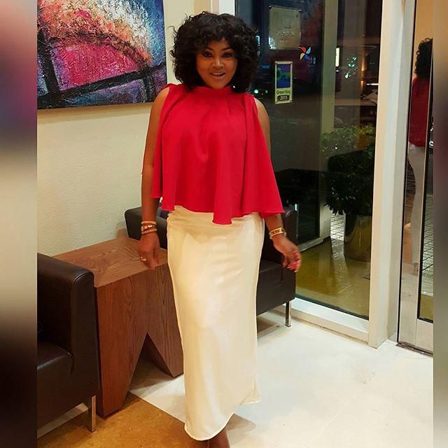 Mercy Aigbe  in Abbyke Domina