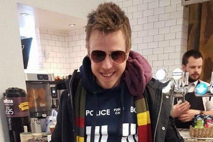 Guy wears all his clothes to avoid paying for extra luggage