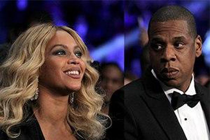 Keep looking at Becky oooo