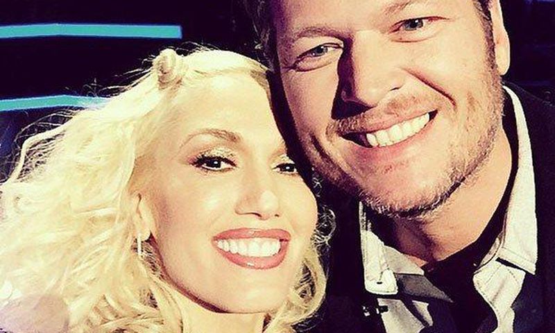 Gwen Stefani, Blake Shelton dating