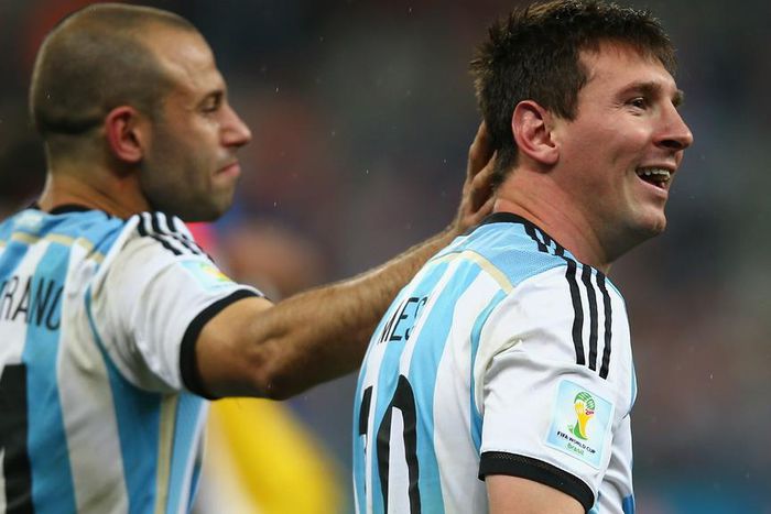 ___4837202___https:______static.pulse.com.gh___webservice___escenic___binary___4837202___2016___3___23___9___mascheranomessi-cropped_1p8jrqz1yetfg1k64khr8cq0dd_1