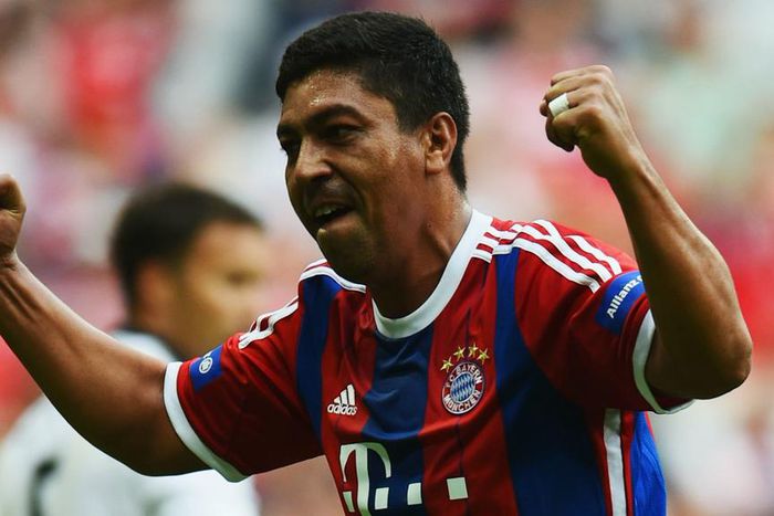 ___5293472___https:______static.pulse.com.gh___webservice___escenic___binary___5293472___2016___7___22___16___giovaneelber-cropped_8nqm8fwamhqc19557m484isd7_1