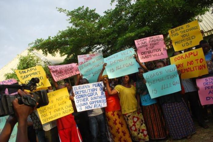 Gbagyi residents protesting against planned demolition