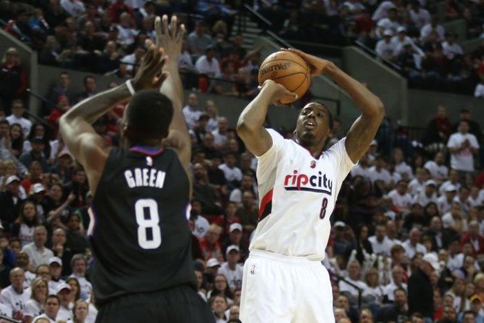 Al-Farouq Aminu against Los Angeles Clippers