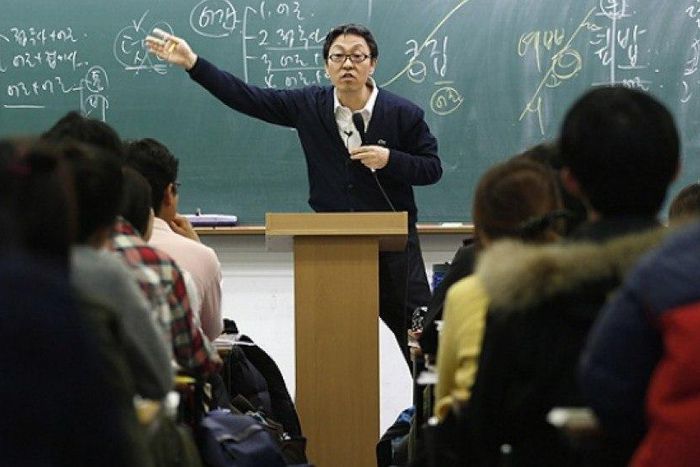 Korean tutor gets suspended sentence in U.S. exam leak scandal