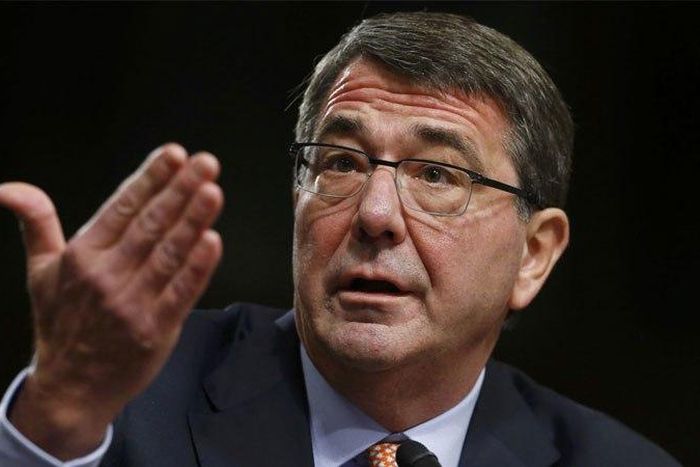 U.S. defense chief arrives in Baghdad on unannounced visit