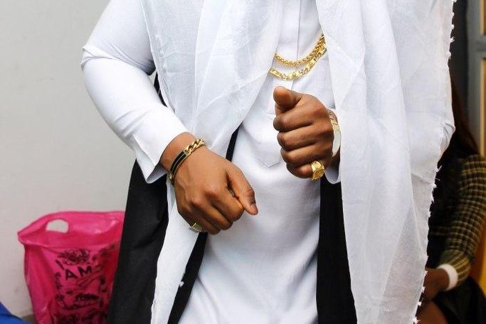 Phizbarz  releases behind the scenes photos for new video 'Demo'