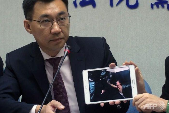 Authorities say Kenyan police used force to put Taiwanese on plane to China