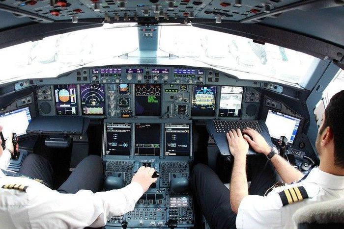 ___4973856___https:______static.pulse.com.gh___webservice___escenic___binary___4973856___2016___4___28___21___Pilots