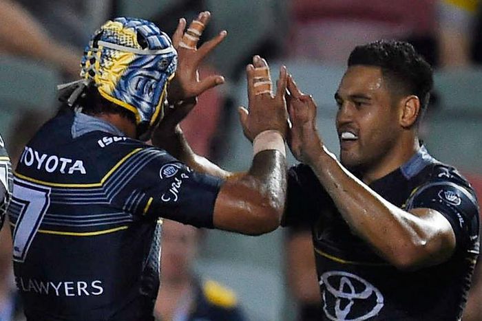 ___4815565___https:______static.pulse.com.gh___webservice___escenic___binary___4815565___2016___3___17___17___johnathan-thurston-antonio-winterstein-cropped_1sq9k0oez33vf141ca8jek11lz