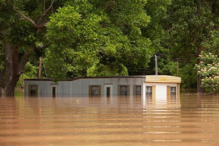 Texas floodwaters claim five soldiers' lives at Fort Hood