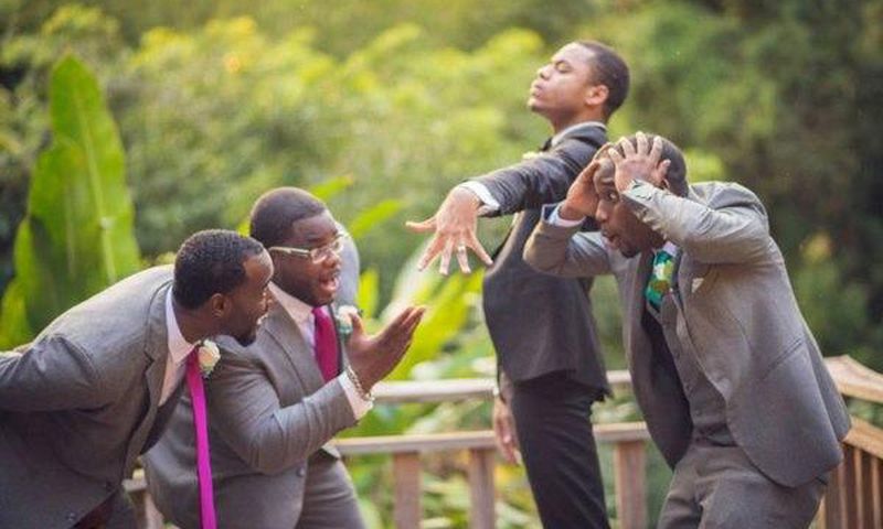 10 hilarious wedding photos taken by groomsmen