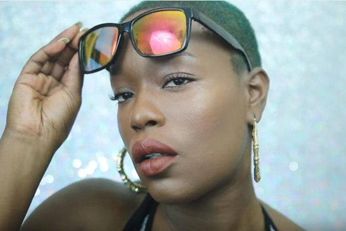 Destiny Godley shows off a matte glowing makeup look for oily skin
