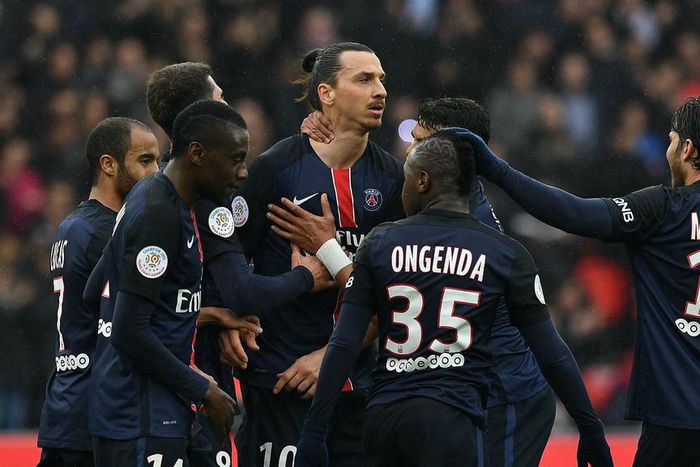 ___4873801___https:______static.pulse.com.gh___webservice___escenic___binary___4873801___2016___4___2___22___zlatanibrahimovic-cropped_1ns8gkrnnu1t51dycirkhekfaq_1