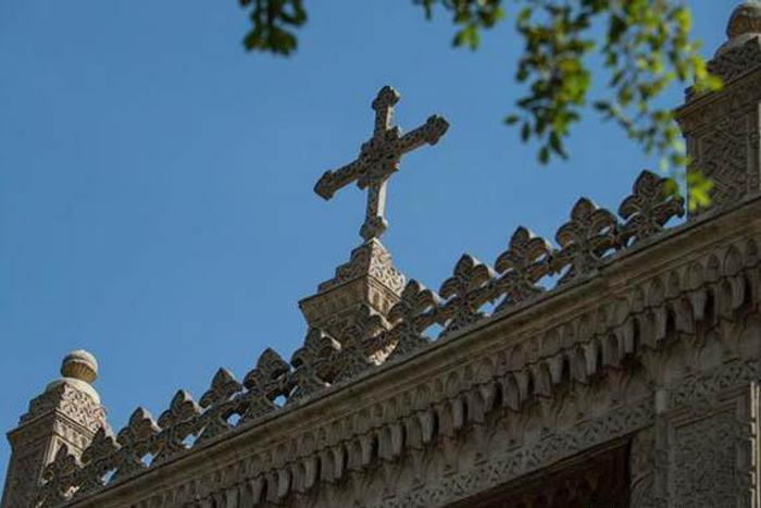 Egypt Muslims attack Christian woman, houses after affair rumour