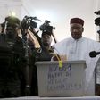 Niger's incumbent President Mahamadou Issoufou votes at a polling station during the country's presidential and legislative elections in Niamey, Niger, February 21, 2016. REUTERS/Joe Penney