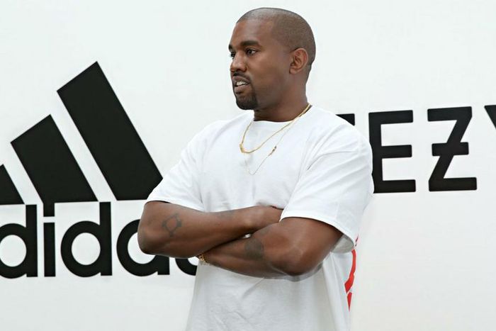 ___5209298___https:______static.pulse.com.gh___webservice___escenic___binary___5209298___2016___6___29___23___kanye-west-adidas-062916-twittter-ftr_eiwyh7yixlgk1orcewq2wc602