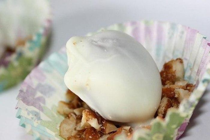 ___5031590___https:______static.pulse.com.gh___webservice___escenic___binary___5031590___2016___5___14___0___white+chocolate+grapes