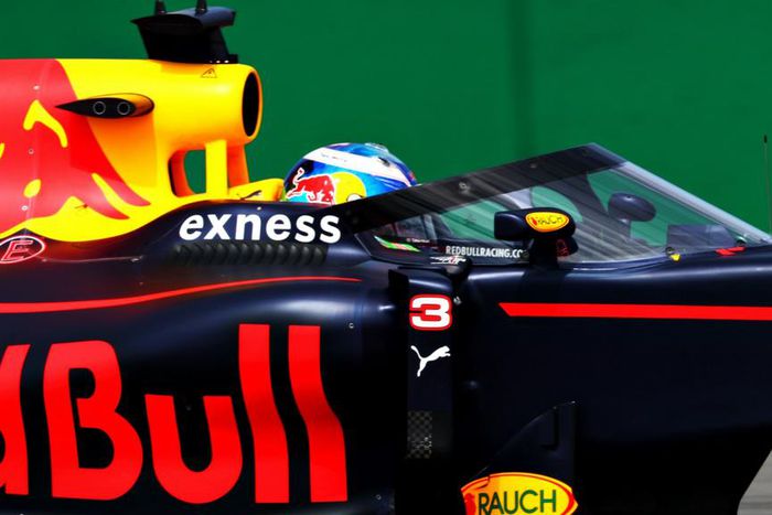 ___4993124___https:______static.pulse.com.gh___webservice___escenic___binary___4993124___2016___5___4___15___danricciardo-cropped_11wattwaixbrj1qngyoi6kmzep