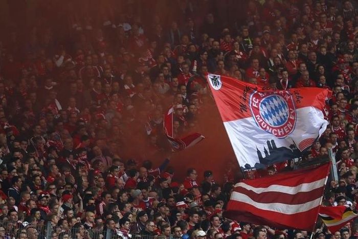 Football Soccer - VfB Stuttgart v Bayern Munich - German Bundesliga - Mercedes-Benz Arena, Stuttgart, Germany 09/04/16 Bayern Munich fans during the match