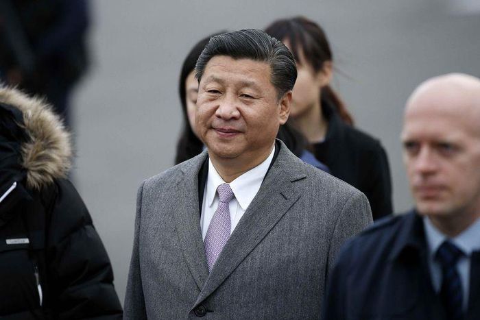 China's President Xi Jinping arrives at Orly airport, outside Paris, France, November 29, 2015 ahead of the World Climate Change Conference 2015 (COP21) held in Le Bourget, near Paris. REUTERS/Yoan Valat/Pool