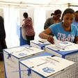 A woman casts her ballot in Johannesburg's Alexandra township, May 7, 2014.