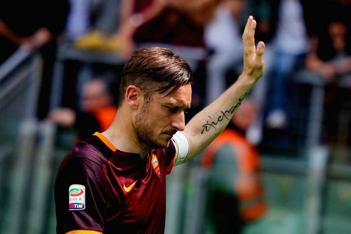 ___5009133___https:______static.pulse.com.gh___webservice___escenic___binary___5009133___2016___5___9___8___francesco-totti-cropped_9vlmte1hfstw1s52cy2pbptyg_1