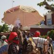 Emir of Kano, Muhammadu Sanusi II acknowledging greetings from people (Twitter)