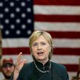 Clinton calls Trump a 'loose cannon,' risky choice for president