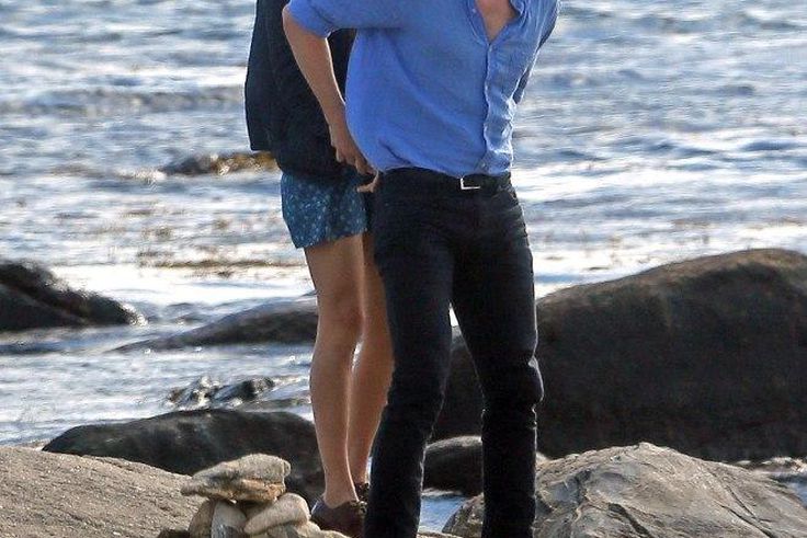 Taylor Swift and Tom Hiddleston