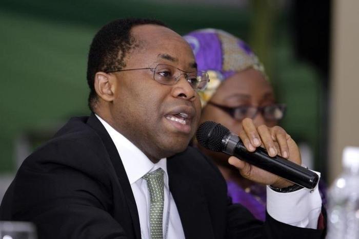 CEO of Nigeria's Sovereign Wealth Fund, Uche Orji addresses the inaugural Nigeria Philanthropy Summit in the capital Abuja, March 18, 2013. REUTERS/Afolabi Sotunde