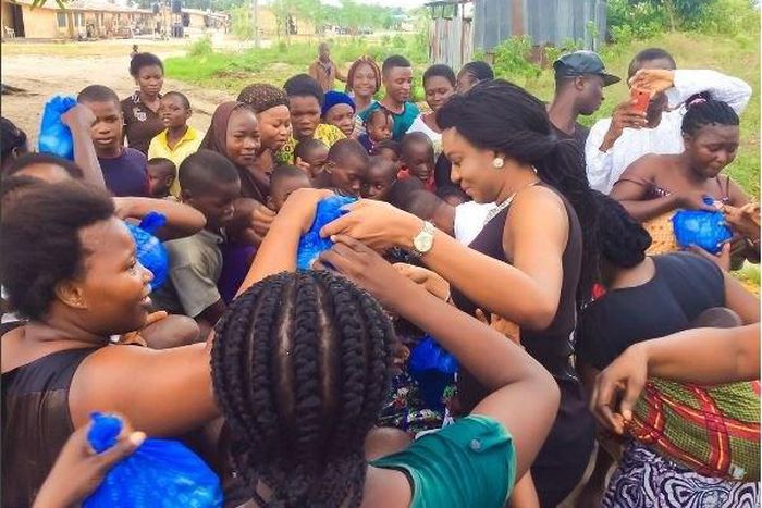 Chika Ike visits children of dead soldiers