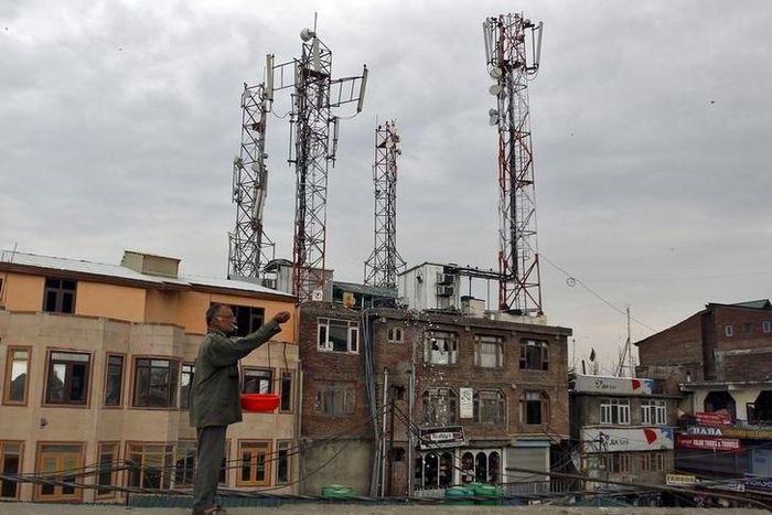 African telecom towers firm IHS to buy Nigerian rival