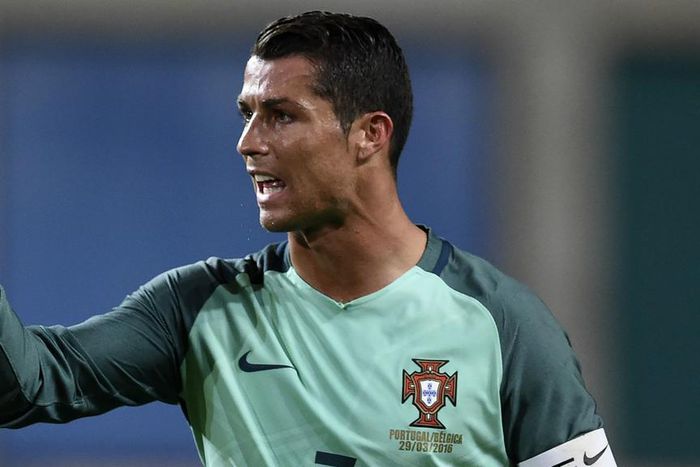 ___5053957___https:______static.pulse.com.gh___webservice___escenic___binary___5053957___2016___5___19___18___cristianoronaldo-cropped_1d4prred1l9uj1fepod3cpgg09