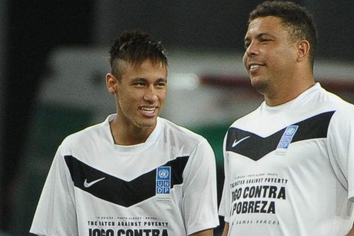 ___4841787___https:______static.pulse.com.gh___webservice___escenic___binary___4841787___2016___3___24___15___neymarronaldo-cropped_16h728w7adxw01740jz32lfqfw