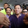 Philippines' Duterte calls for summit to solve South China Sea spat