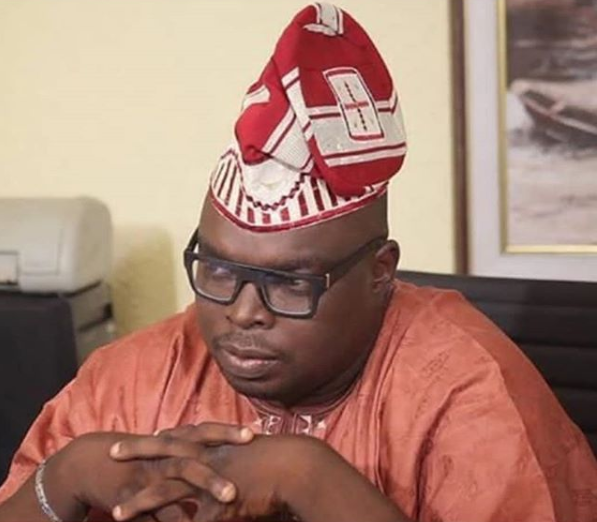 Gbenga Akintunde aka Burger [Instagram]