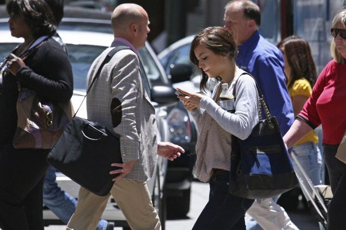 If the bill gets passed, people could go to jail for texting on the road