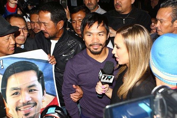 Manny Pacquiao arrives Los Angeles for his final fight