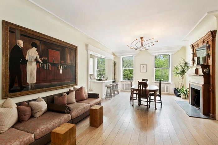 Alan Cumming's 4-bedroom home