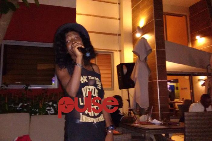 Scarlet Live and Smooth Thursday