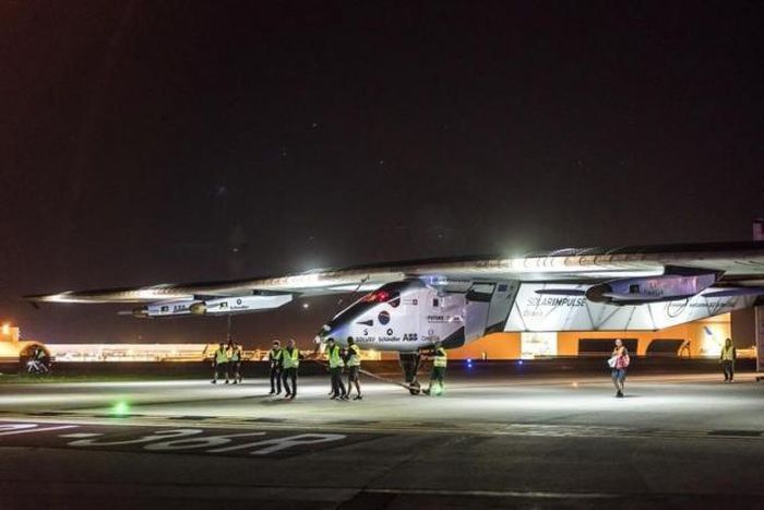 Solar plane takes on Atlantic as part of round-the-world bid
