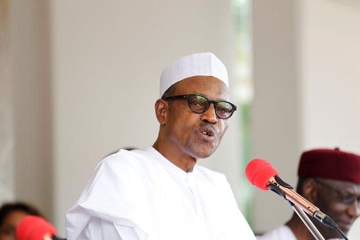 Nigerian President Muhammadu Buhari speaks during a joint news conference with his French counterpart Francois Hollande at the presidential villa in Abuja, Nigeria May 14, 2016