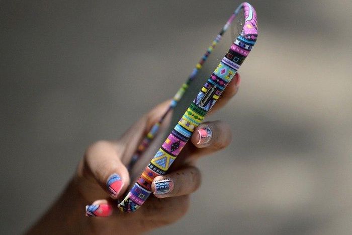 All phones must have panic buttons in India from next year