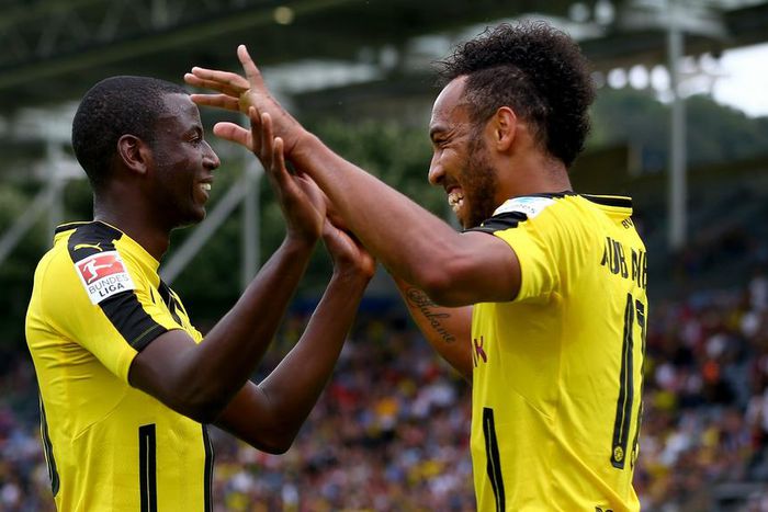 ___5265301___https:______static.pulse.com.gh___webservice___escenic___binary___5265301___2016___7___15___7___ramos-aubameyang-cropped_1b5xdlfscanqj14pni57436b0l